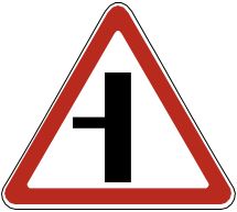 Знак 2.3.3 Примыкание второстепенной дороги